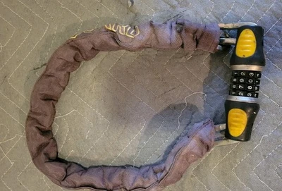 HEAVY DUTY BIKE LOCK 4 DIGIT COMBINATION STEEL CHAIN HIGH SECURITY EXCELLENT  - Image 1 of 4