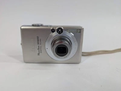 Lector de tarjetas digital ELPH SD Canon PowerShot SD600 6,0 MP roto no funciona Foto 1 de 4