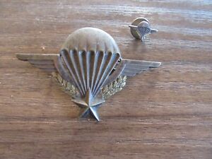 médaille  militaire - brevet parachutiste matriculé + décoration Algérie