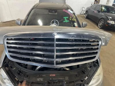 Used Upper Grille fits: 2012 Mercedes-benz Mercedes s-class 221 Type S550 upper Foto 1 de 4