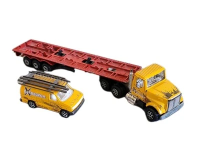 Majorette Lotto 2 Veicoli Estrattore Camion Rimorchio + Van Francia Thailandia - Immagine 1 di 4