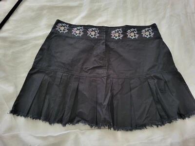 vintage miss posh mini pleated skirt with embroidery - size 12 - Image 1 of 4