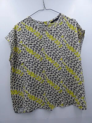 Ladies Silvian Heach beige round neck polyester short sleeve top size XS - Image 1 of 4