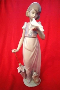 LLADRO #7611 SUMMER STROLL 1991 COLLECTORS SOCIETY RETIRED FIGURINE - Picture 1 of 10
