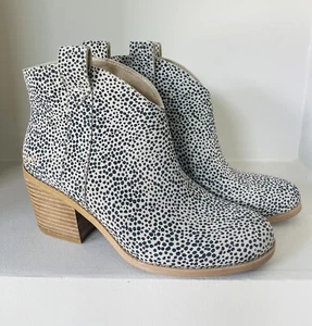 New Stylish Toms Womens Constance Beige Cowboy, Western Boots Shoes Size 7.5 - Picture 1 of 16