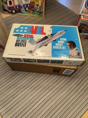 Kit de cohete modelo Centuri de colección Evel Knievel Sky Cycle Outfit ¡Nuevo en caja sellada! Foto 1 de 4
