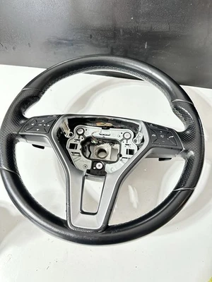 Volante deportivo Mercedes W212 E400 E350 E550 2010-2013 3 radios negro OEM Foto 1 de 4