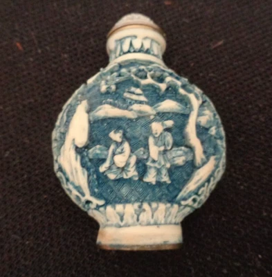 Botella de tabaco china antigua vintage azul blanco tallada en resina firmada metal marcado Foto 1 de 4