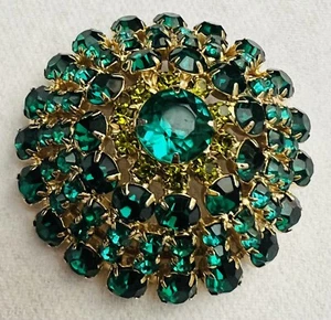 Vintage Green Rhinestone  Covered Brooch Big Dome Pyramid Prong Style Deco - Picture 1 of 7