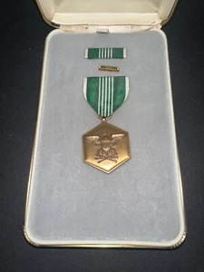 Vietnam War Era US Army Commendation Medal For Military Merit 3 pc Set - Picture 1 of 3