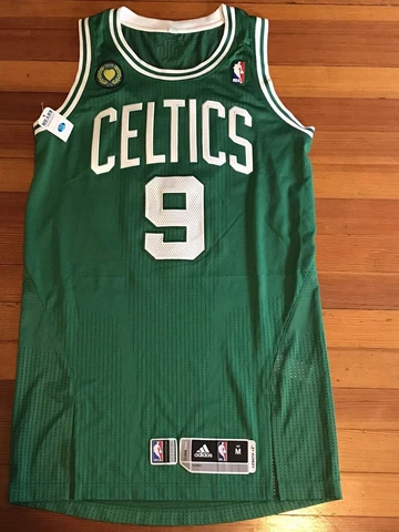 2012-13 Rajon Rondo Game Worn Jersey Boston Celtics Patch MEARS COA Game Used Cover
