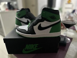 AIR JORDAN 1 Retro High OG US Size 8 Lucky Green DS Condition With Receipt - Picture 1 of 1