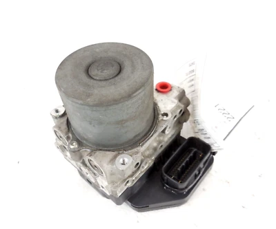 Toyota Highlander 2009 2010 2,7 L 3,5 L freno antibloqueo ABS bomba OEM TRACCIÓN DELANTERA Foto 1 de 3