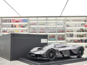 Aston Martin Valkyrie (Full Carbon Fiber) [Fronti-Art] 1:8 scale - Picture 1 of 9