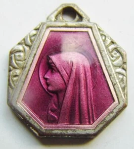 Art Deco Purple Enamel Holy Medal Blessed Virgin Mary Immaculate Lourdes Pilgrim - Bild 1 von 2