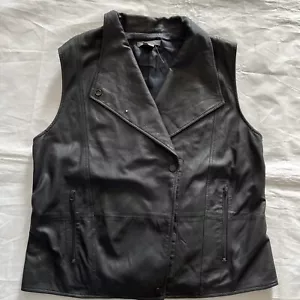 Vince Black  100% Real Leather  Asymmetrical Zip Moto Vest Women's Large L - Picture 1 of 8