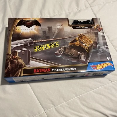 Hot Wheels Batman v Superman Dawn of Justice Batman Zipline Launcher Trackset - Image 1 of 2