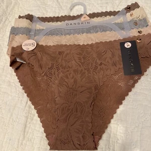 Danskin 5-Pack Womens Brief Panties Underwear Size Medium Nylon Spandex - Picture 1 of 15
