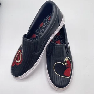 Vera Bradley Disney Alice Wonderland Malerei Rosen rot gesteppt Slipper Schuh 6,5 - Bild 1 von 10