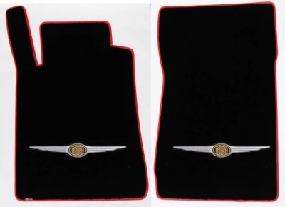 ¡NUEVO! Alfombrillas Chrysler Crossfire 2004-2008 alas bordadas logotipo encuadernación roja Foto 1 de 4