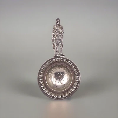 Large Antique Dutch European German 800  Silver Tea Strainer Knight In Armour - Image 1 of 4