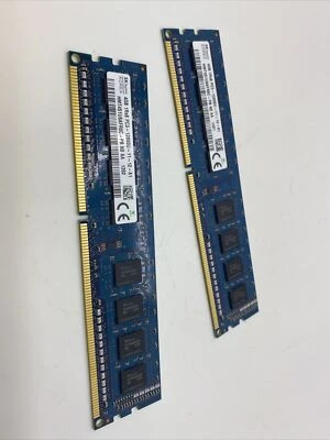 Lot 2 Hynix 4GB PC3-12800U 1600MHz DDR3 SDRAM Desktop Memory HMT451U6AFR8C-PB - Image 1 of 2