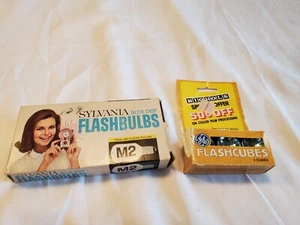 Sylvania M2 Flashbulbs & GE Flashcubes - Picture 1 of 3