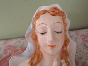 BEAUTIFUL MADONNA PLANTER / 8 1/2" TALL / GOLD DETAILS - Picture 1 of 7