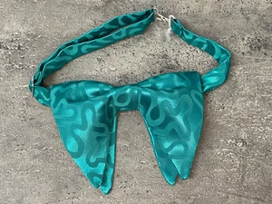 NEW Handmade Teal Green Vintage style Bow tie 70`s Pre-tied Butterfly Satin - Picture 1 of 3