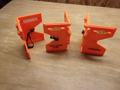 3 NEW JOHNSON WOOD POST LEVELS  # 175  .. - Image 1 of 4