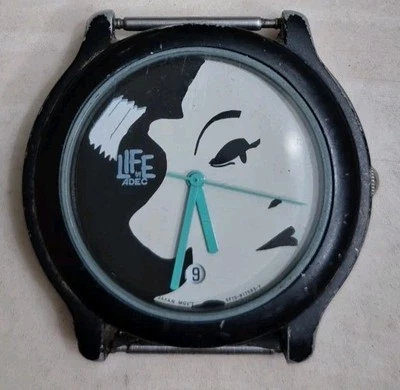 Reloj de Cuarzo Blanco y Negro Abstracto Estilo Chino Adec by Citizen con Fecha Foto 1 de 4