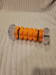New Shelf Pull Triggerpoint Trigger Point Hand Held Foam Roller Hand, Feet, Arm - Picture 1 of 4
