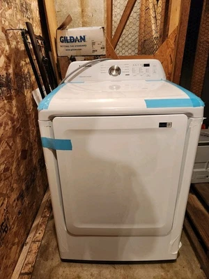 7.2 cu. ft. Vented Electric Dryer with Sensor Dry in White - Image 1 of 4