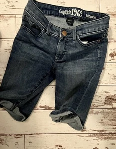 Gap Kids Girls 7 Shorts Bermuda Jean Denim EUC Adjustable waist summer spring - Picture 1 of 3