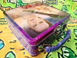 Star Wars The Force Awakens Rey Purple Mini Tin Lunch Box - GREAT SHAPE! NO LOGO - Picture 1 of 16