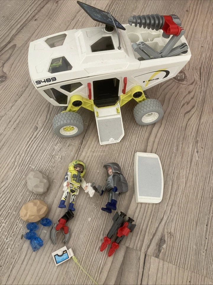 playmobil  espace, personnages, vaisseau, accessoires divers - Photo 1/1