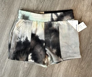Love Fire Kids Comfy Cotton Blend Lounge Shorts, Sage Tie Dye Size S - Picture 1 of 7