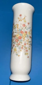 Pastelle Takahashi Floral Small White Vase San Francisco 6” Tall Made In Japan - Picture 1 of 6