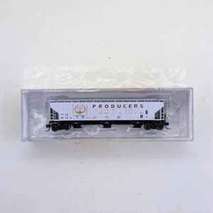 InterMountain 65294-01 N Scale PS 4750 CU FT 3-Bay Hopper - Producers Grain Corp - Picture 1 of 2