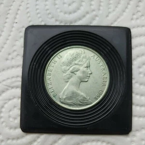 AUSTRALIA coin 50 CENTESIMI DI DOLLARO IN ARGENTO del 1966 - Imagen 1 de 4
