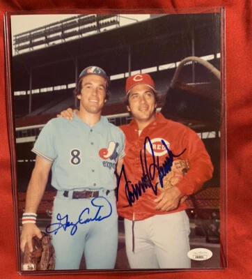 Johnny Bench and Gary Carter 8 x 10 Autographed Signed Photo  Expos Reds JSA COA - Image 1 of 2