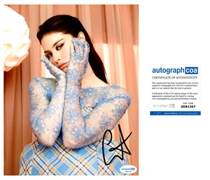 * GRACIE ABRAMS * Foto firmada de 8x10 * EL SECRETO DE NOSOTROS * CERTIFICADO DE AUTENTICIDAD * - Imagen 1 de 2