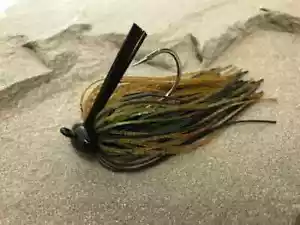 Jig Fishing Lure With Trailer, pumpkin/ green/ black 2005 - Picture 1 of 3