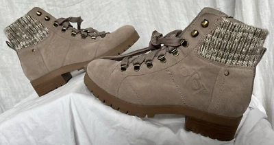 Women's Suede Booties Sweater Knit Earthy Boho Grunge Y2k Side Zip Lace Up Sze 9 - Image 1 of 4