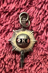 Vintage Psi Kappa Psi Key Medallion  Initialed (1945) - Picture 1 of 3