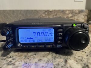 Yaesu FT-100 Ham Radio VHF & UHF, HF 