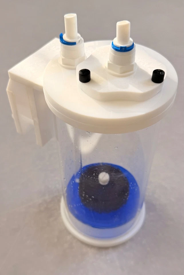 Depuradora Icecap Medium de 2,2 libras de CO2 Foto 1 de 3