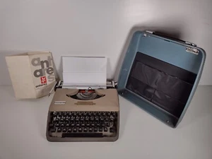 Vintage Rare Collectable ANTARES Portable 60s Typewriter With Case & Manual - Picture 1 of 24