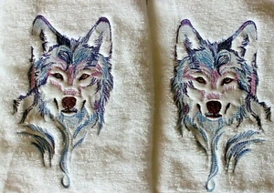 Spirit of the Wolf Hand Towel Set Embroidered BEAUTIFUL - Picture 1 of 4