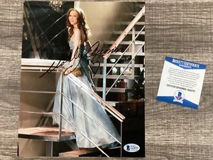 (SSG) Caliente, Sexy Foto Firmada por MOLLY QUINN 8X10 Color "Castillo" - Certificado de Autenticidad BAS/Beckett - Imagen 1 de 5